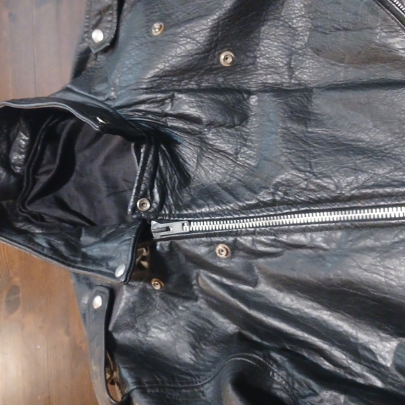 Jacket - Picture 3 of 6